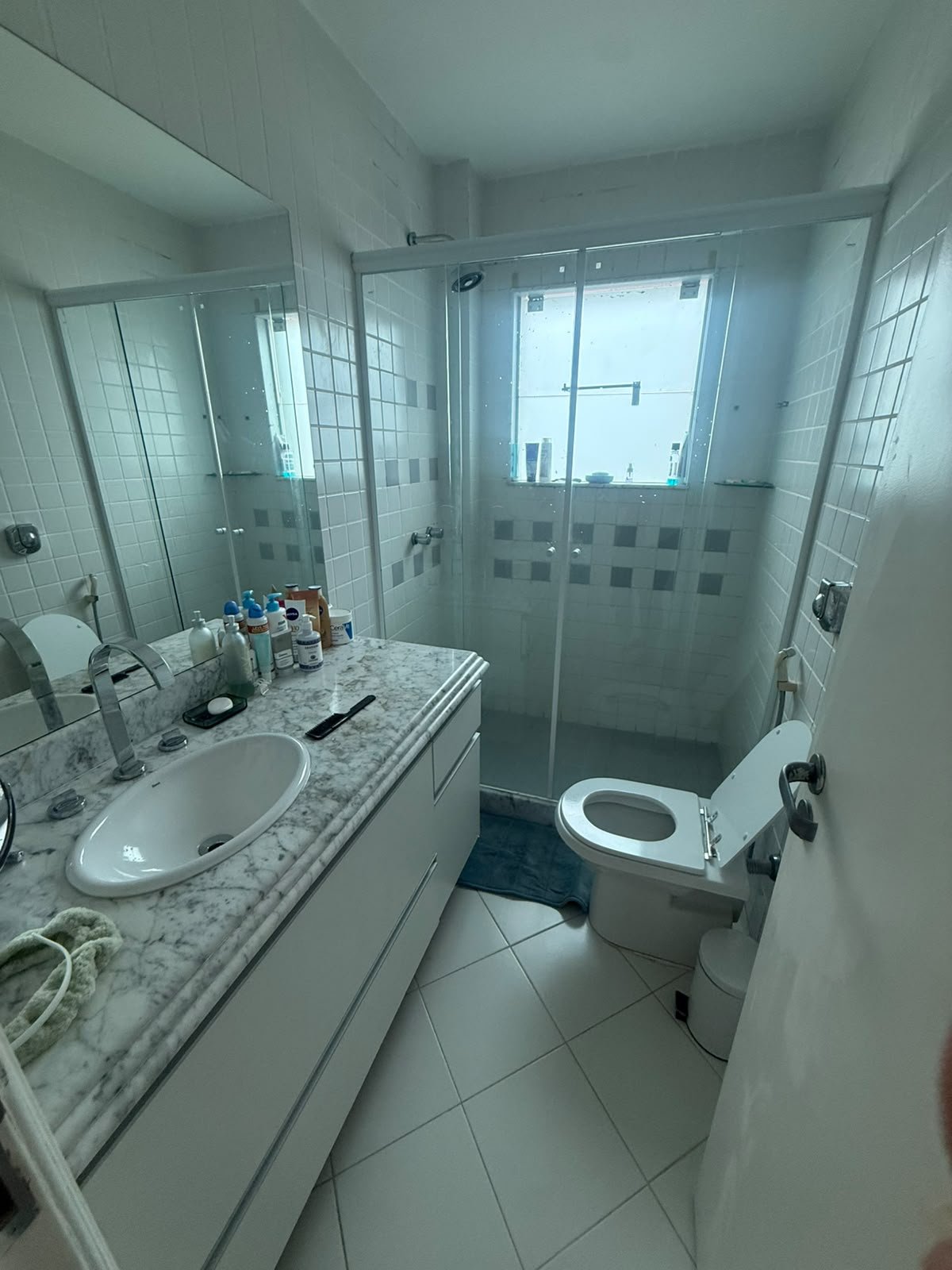 Casa ampla e sofisticada com sótão para aluguel em condomínio fechado - foto 40