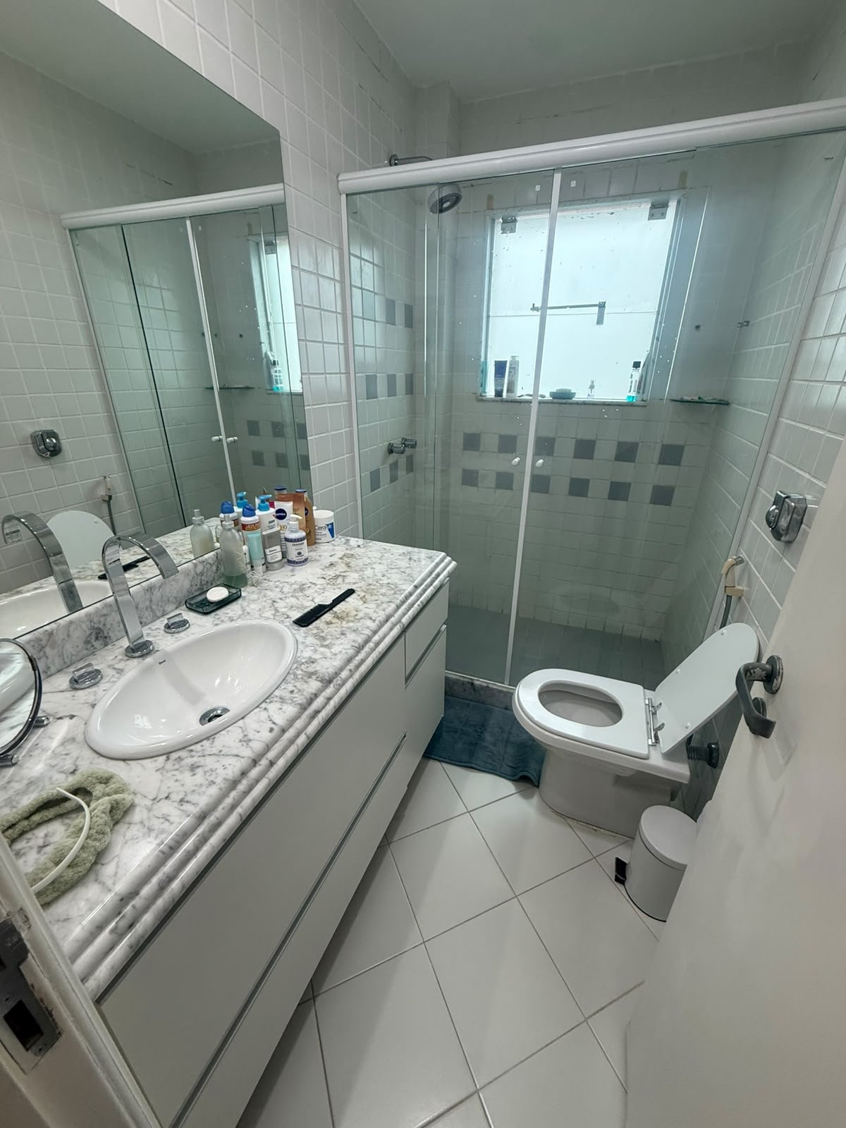Casa ampla e sofisticada com sótão para aluguel em condomínio fechado - foto 37