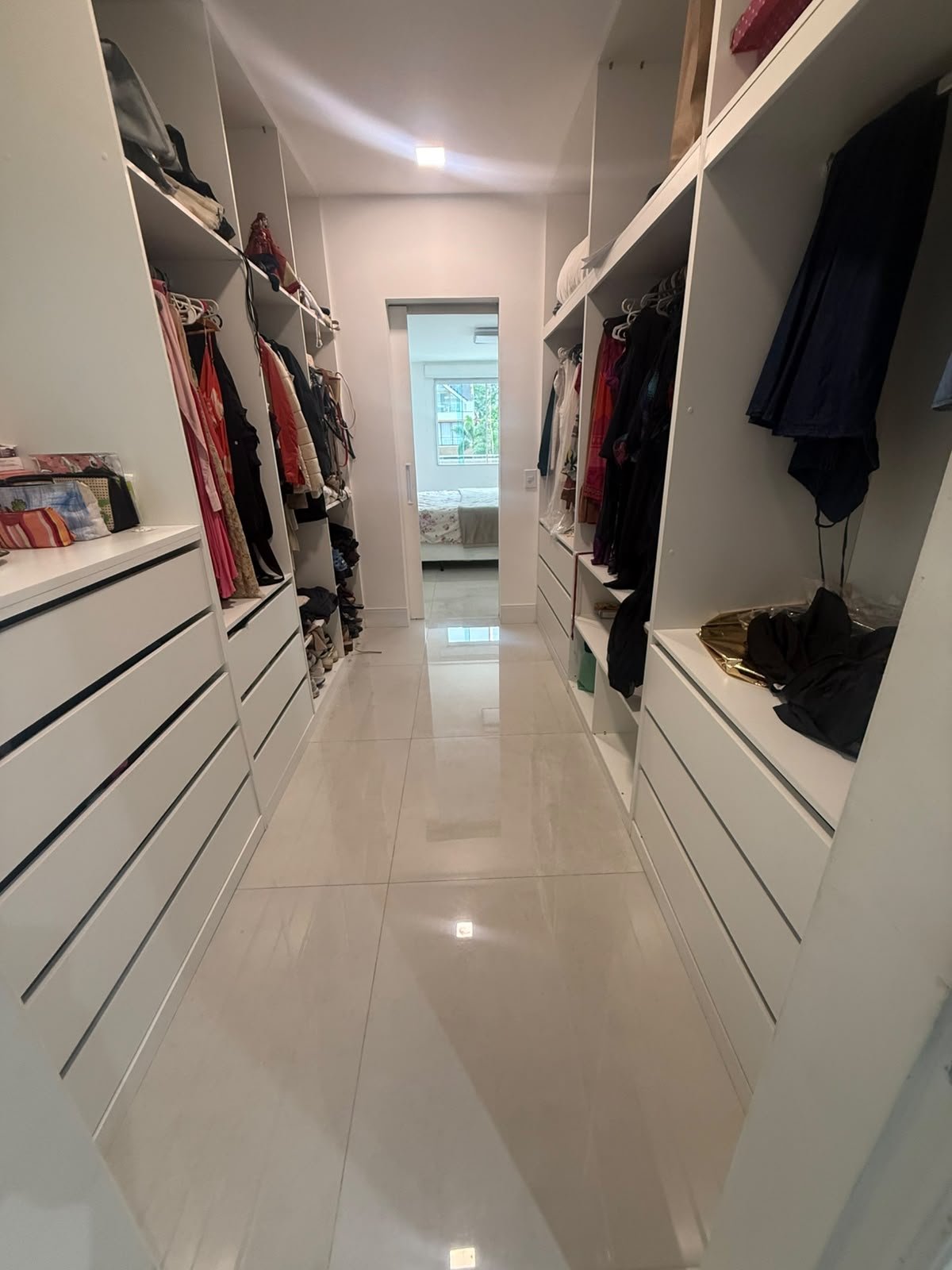 Casa ampla e sofisticada com sótão para aluguel em condomínio fechado - foto 28